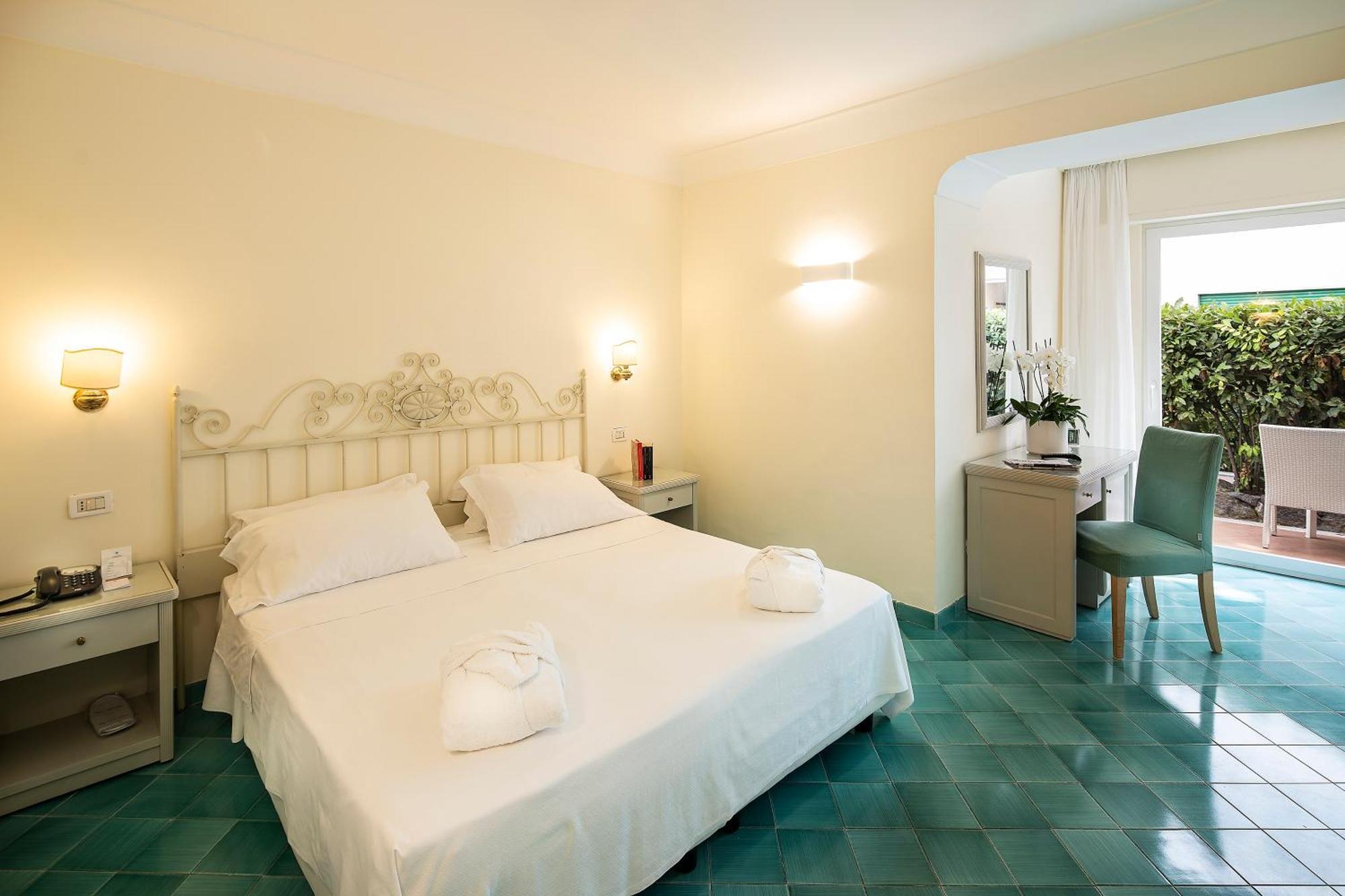 Hotel Continental Mare Ischia Ngoại thất bức ảnh
